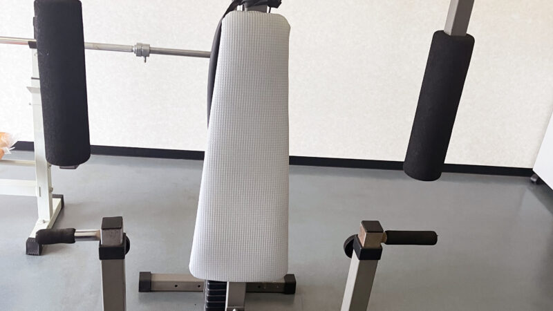 トレーニングルームと器具-08