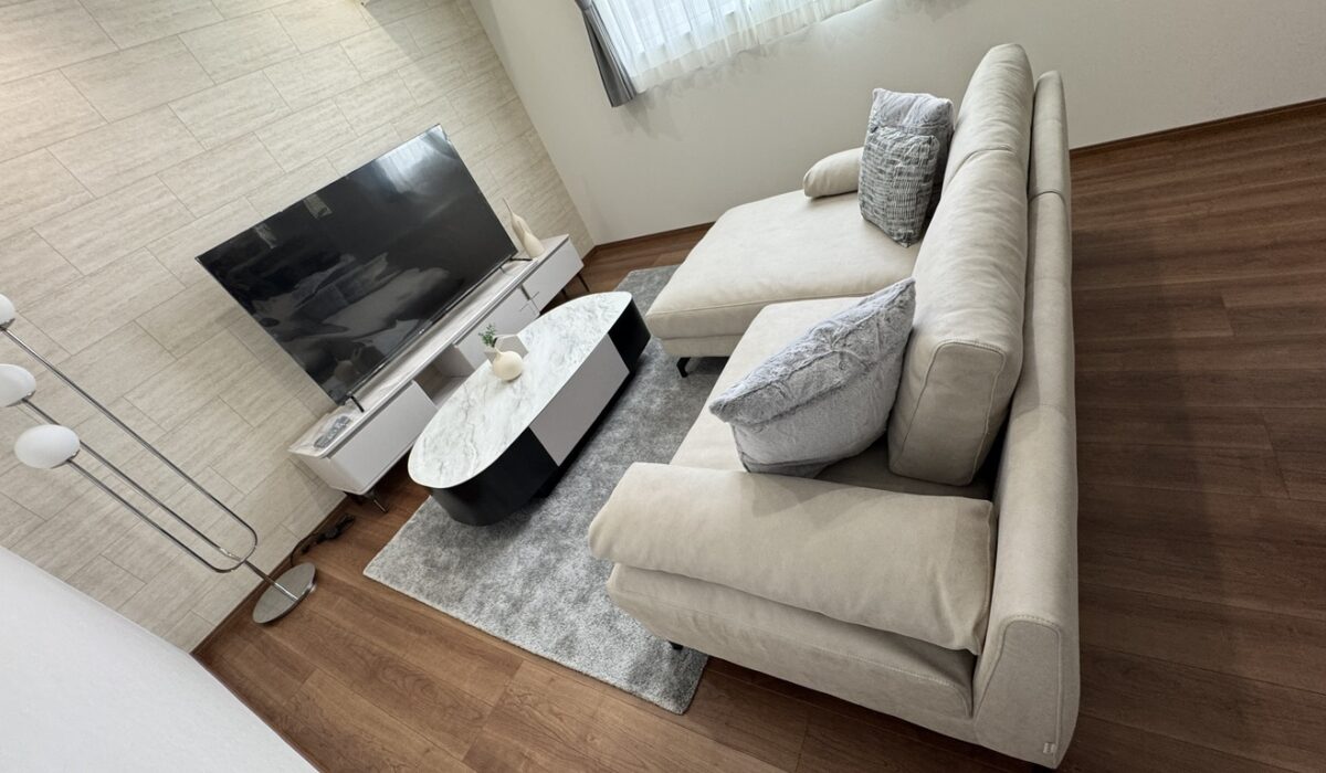 1009102218_68e70e4ad7646